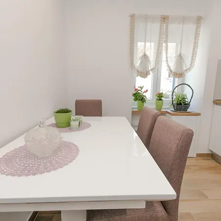 Appartement Lana - David, Center Of *